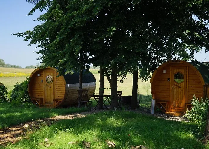 Barrel -schlafen Im Fass Kamp alanı Gorleben