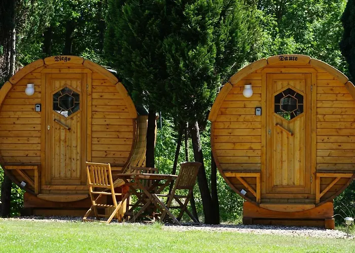 Barrel -schlafen Im Fass Kamp alanı *